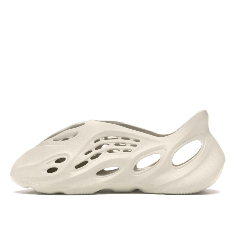 Klekt Yeezy Foam Runner Ararat