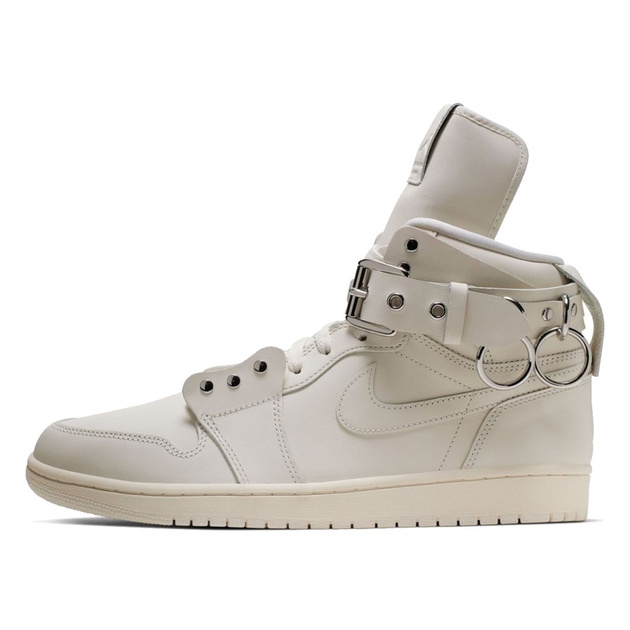 Klekt X Comme Des Garcons Man Plus Cdg Nike Aj I 1 Bijeli