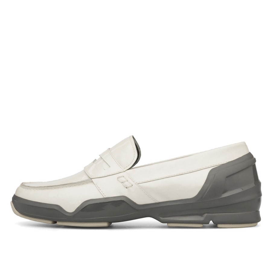 Klekt Kamper Zajedno X Romain Kremer Svemirski Brod Mokasin Kost