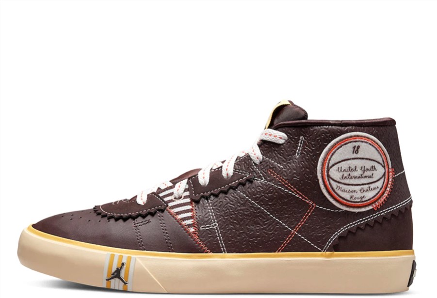 Klekt Serija Sredina X Maison Chateau Rouge Smeđa