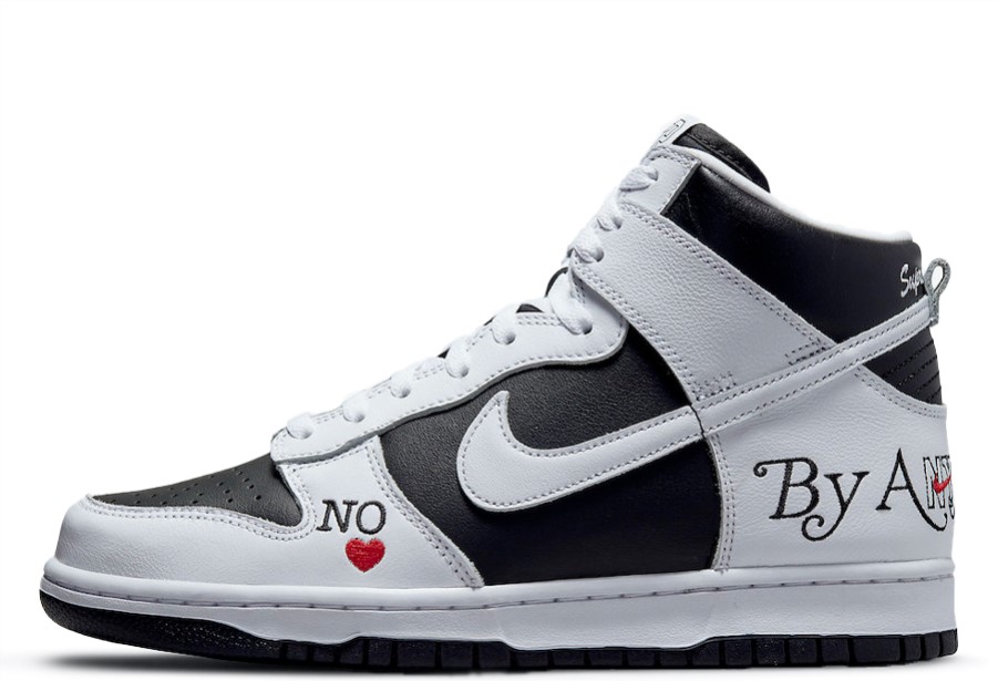 Klekt X Vrhovno Sb Visoko Zakucavanje Na Bilo Koji Način Bijelo