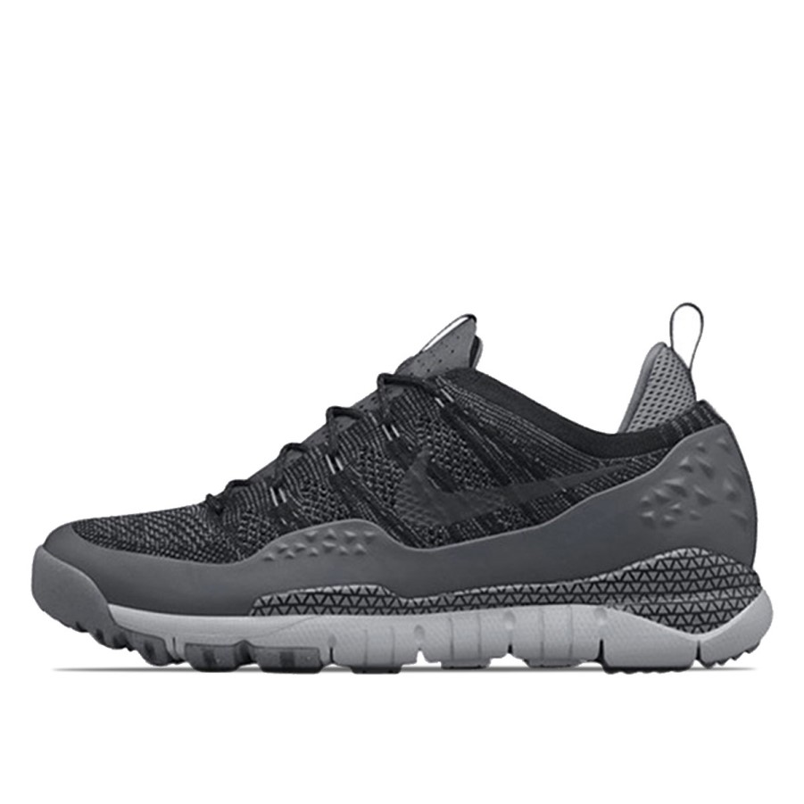 Lab Lupinek Flyknit Acg Niska Crna Tamno Siva Klekt
